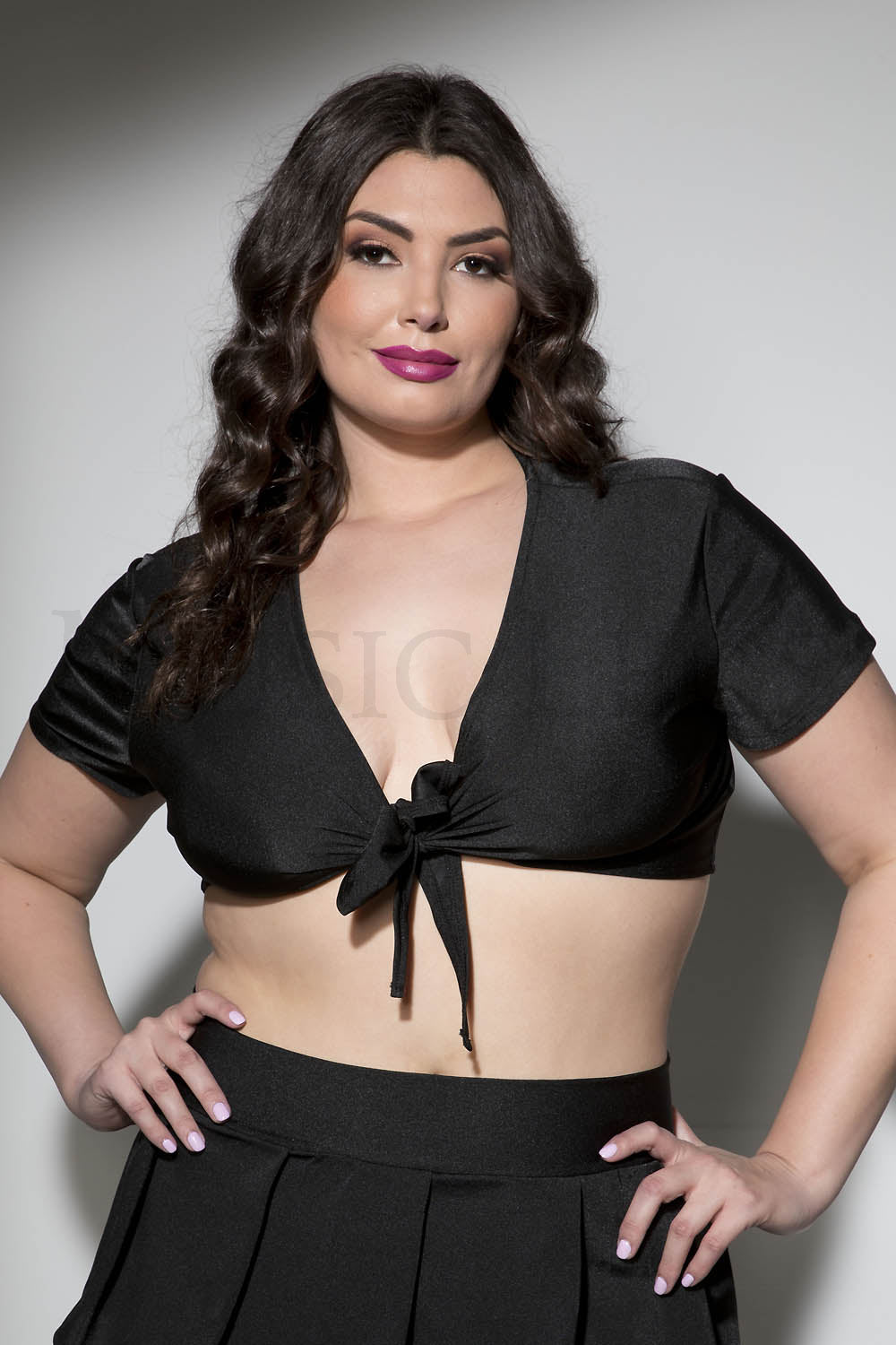 Plus size tie front top