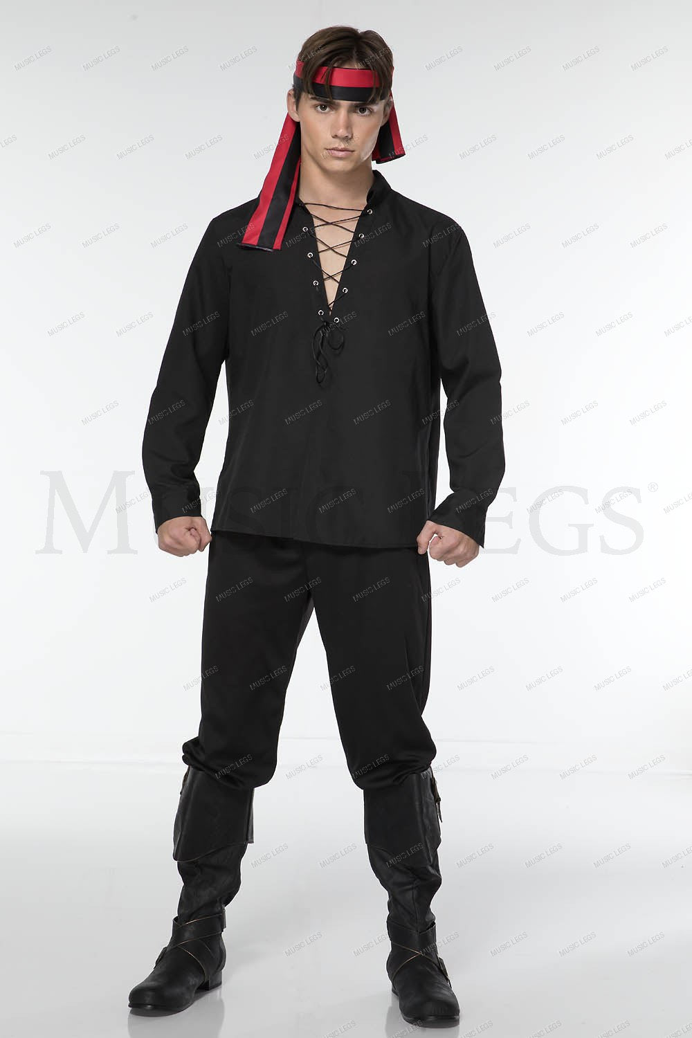 FIRST MATE PIRATE